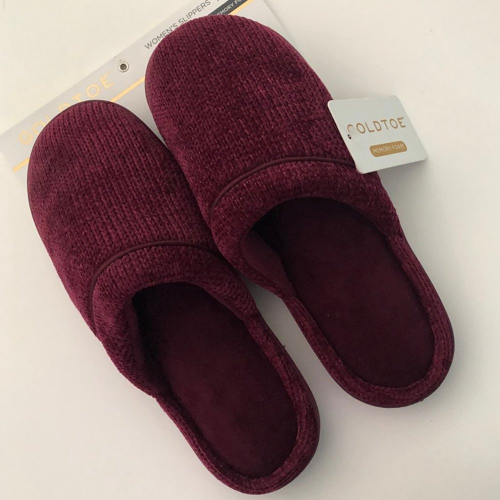 GOLD TOE Memory Foam Women's Slippers NWT Medium 8
